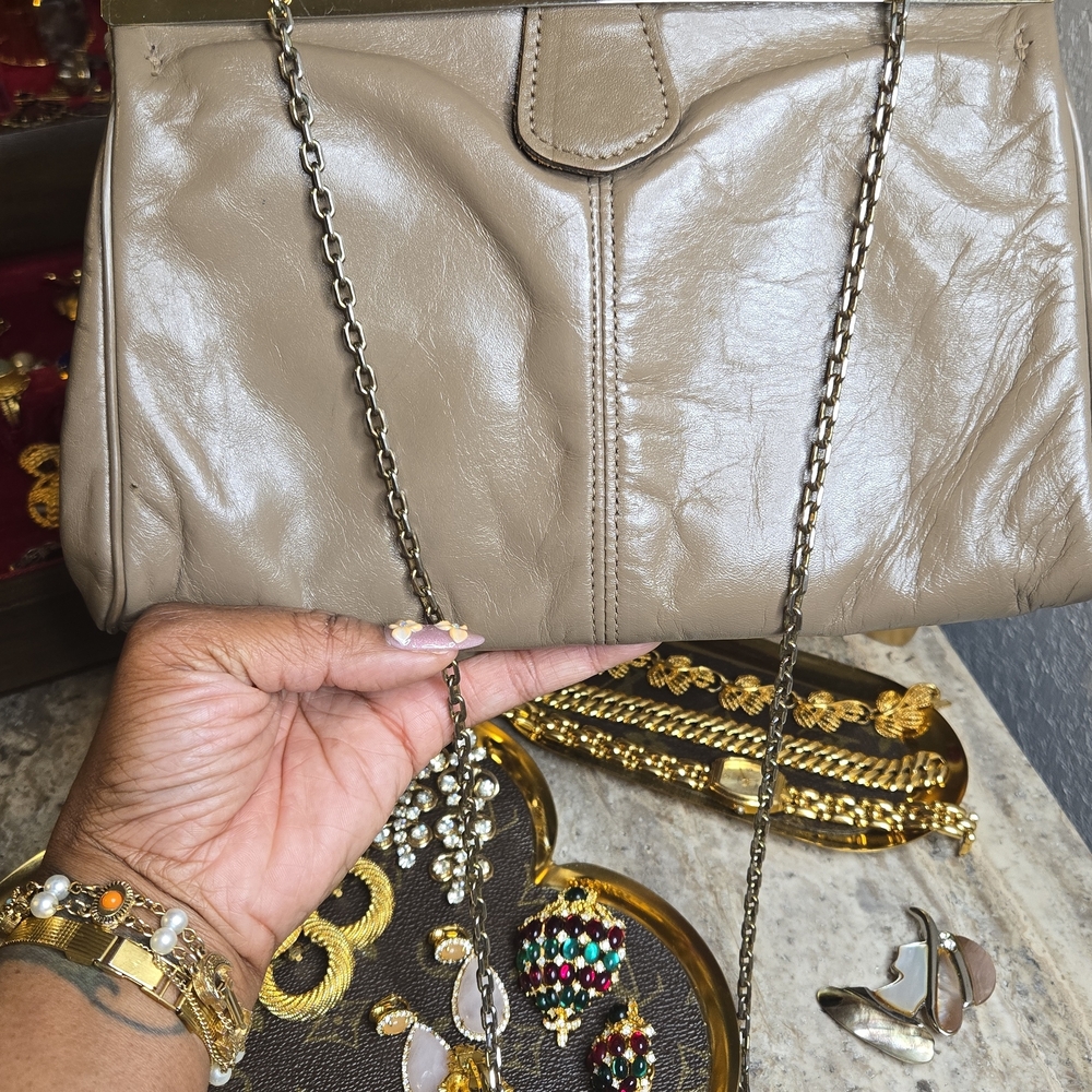Vintage Letisse Taupe Leather Shoulder Bag with Chain Strap